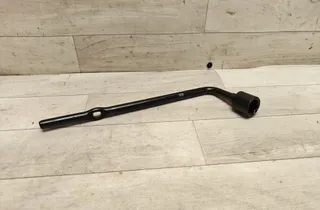 HYUNDAI i20 PB (1 generation) (2008-2014) Kerékanya kulcs 34823653