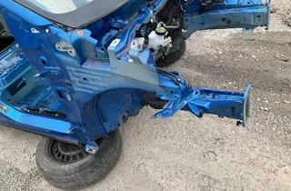 FORD Puma Jobb első negyed panelje 33808049