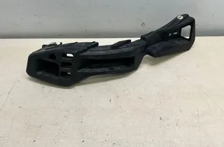 PORSCHE Cayenne 958 (2010-2018) Jobb hátsó lökhárító konzolja 7P5807394 31423102