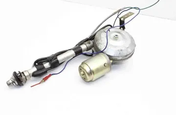 MERCEDES-BENZ SL-Class R107, C107 (1971-1989) Antenna 32560315