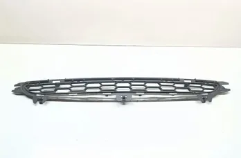 BMW X3 F25 (2010-2017) Нижняя решетка переднего бампера 8048096 33652723