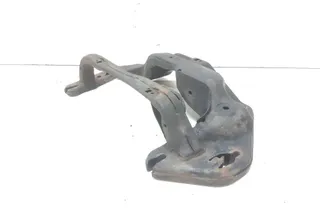 BMW X6 M E71/E72 (2009-2014) Gearbox Mount Bracket 6786745 33704739