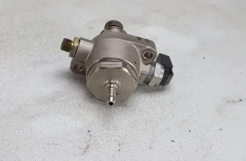 VOLKSWAGEN Atlas 1 generation (2017-2024) Üzemanyag-szivattyú 06L127A10,06L127027C 33280908