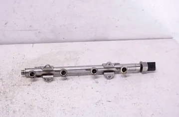 SKODA Fabia 3 generation (2014-2021) Üzemanyagsín 04E133320D 33285561