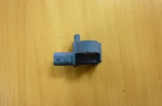 VOLKSWAGEN Jetta 6 generation (2010-2018) ДАТЧИК УДАРА НАДУВНЫХ ПОДУШЕК 5K0959351A 23381206