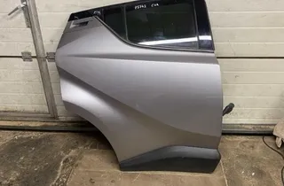 TOYOTA C-HR 1 generation (2016-2023) Rear Right Door 34222462