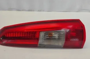 VOLVO V70 2 generation (2000-2008) Jobb hátsó lámpa  9154494,9482288,152844 17068667