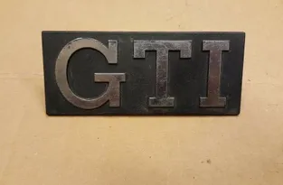 VOLKSWAGEN Golf 1 generation (1974-1993) Az autógyártó jelvénye 191853679 34332763