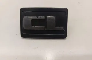 VOLKSWAGEN Golf 2 generation (1983-1992) Значок изготовителя крыла слева 191853688A 34334073