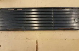 VOLKSWAGEN Golf 1 generation (1974-1993) Elülső alsó rács 171853662 34333225