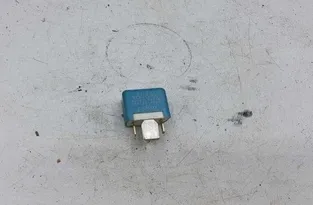 TOYOTA Prius 1 generation (XW10) (1997-2003) Реле 1567002550,9098704010 25503568