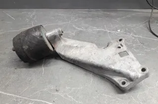 BMW 5 Series E28 (1981-1988) Кронштейн двигателя левой стороны 1175603 30131753