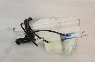 VOLVO XC60 2 generation (2017-2024) Ablakmosó tartálya 31349385 34306100