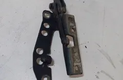 BMW 7 Series E38 (1994-2001) Bal első motorháztető zsanérja 34310973