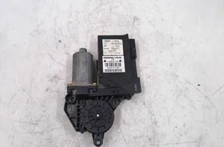 AUDI A4 B6/8E (2000-2005) Jobb hátsó ajtó ablakvezérlő motorja 8E0959802A 31482141