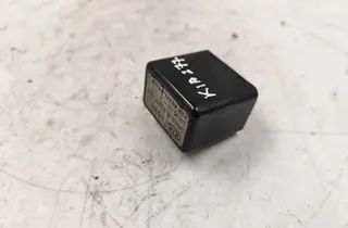 KIA Carnival 2 generation (2006-2010) Relék K53H 31490558