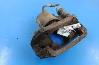 FORD Escort 6 generation (1995-2000) Супорт тормозов передний правый 34460999