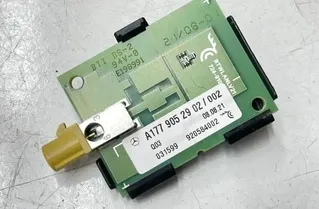MERCEDES-BENZ A-Class W177 (2018-2024) Bootlid Antenna Amplifier 920584002,031599,A1779052902 27253792