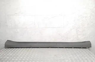 TESLA Model Y 1 generation (2020-2024) Jobb oldali műanyag légterelő burkolat 149774400D 34831781