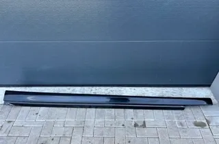 PORSCHE Panamera 970 (2009-2016) Jobb oldali műanyag légterelő burkolat 34827719