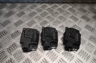 CHRYSLER 300C 1 generation (2005-2011) Légszelep-motor 05061099aa 31704391