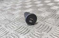 JAGUAR I-Pace 1 generation (2018-2023) USB J9D319010AA 26329062