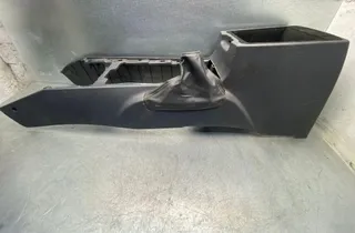 KIA Sorento 2 generation (2009-2021) Középső konzol 846103E000 34352145