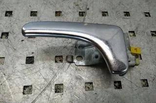 VOLVO V40 1 generation (1996-2004) Bal hátsó belső nyitófogantyú 854851 34346347