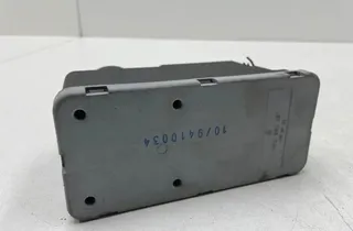 VOLKSWAGEN Golf 3 generation (1991-1998) Középső záró vákuumszivattyú 1H0962257 34095925