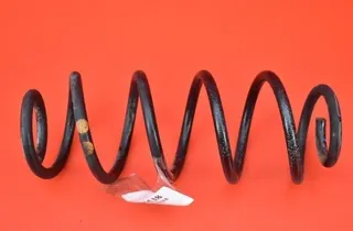 SUZUKI Splash 1 generation (2008-2015) Bal első rugó SUZUKI 22097747