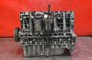 VOLVO XC90 1 generation (2002-2014) Motorblokk D5244T 31554440