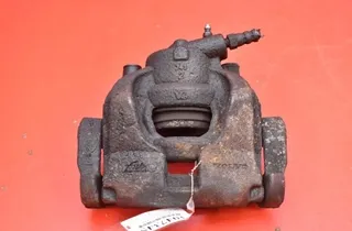 VOLVO V60 1 generation (2010-2020) Bal első féknyereg 33926888