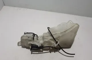 VOLVO XC60 2 generation (2017-2024) Ablakmosó tartálya 32328197 34576992