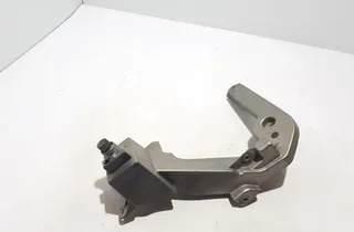 VOLVO XC40 1 generation (2017-2024) Jobb fényszórótartó konzol 32234762 34353648