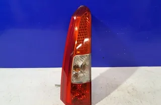 VOLVO V70 2 generation (2000-2008) Csomagtérajtó bal oldali hátsó lámpája 30655374 32380264