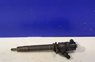 VOLVO V70 2 generation (2000-2008) Üzemanyag-befecskendező 0445110078,8658352 34832386