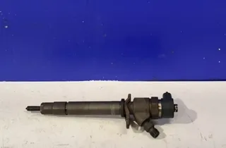 VOLVO V70 2 generation (2000-2008) Üzemanyag-befecskendező 0445110078,8658352 34832385