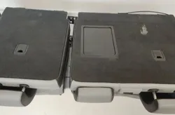 PEUGEOT 3008 2 generation (2017-2023) Hátsó ülés vezérlő egység 33325524