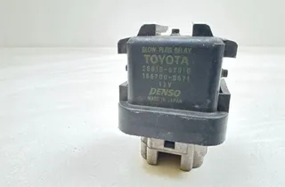 TOYOTA Yaris 1 generation (1999-2005) Gyújtógyertyák 2861067010 31388422