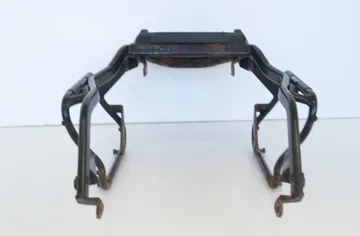 SUZUKI GSX Tetőcsomagtartó konzolja 3418294