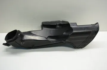 SUZUKI GSX-R Jobb oldali levegőbeszívó vezeték beömlő nyílása, J 94042-01H 23710100