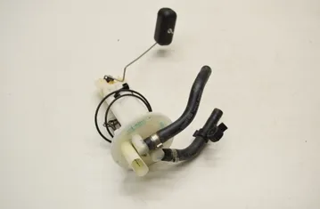 BMW G (2000-present) Üzemanyag-szivattyú 33811071