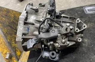 HYUNDAI i10 1 generation (2007-2013) Gearbox 008383,MA1569 22165597