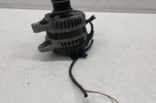 PEUGEOT 5008 2 generation (2017-2020) Alternator 9820893880 30079126