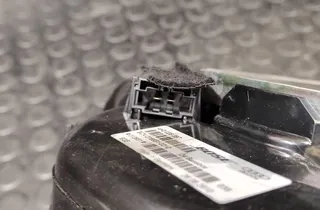 AUDI A8 D3/4E (2002-2010) Передн. пр. колонка в двери 4H0035297 33173656