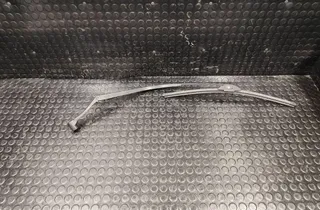 PEUGEOT 4008 1 generation (2012-2017) Front Wiper Arms 33173906