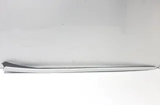 PEUGEOT 3008 1 generation (2010-2016) Windshield Right Vertical Trim 9682757980 31797900