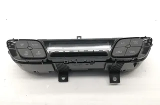 TOYOTA C-HR 1 generation (2016-2023) Climate Control Unit 55900-F4031 33794125