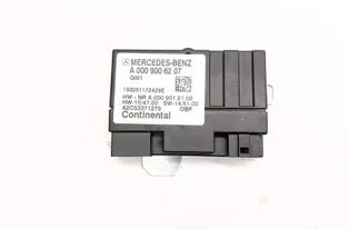 MERCEDES-BENZ GLA-Class X156 (2013-2020) Fuel Pump Control A0009006207 34477852
