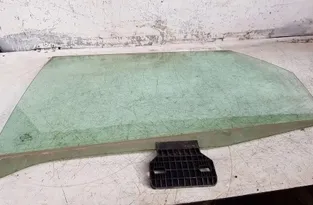 AUDI A4 B7/8E (2004-2008) Стекло задней левой двери A011404 32114163